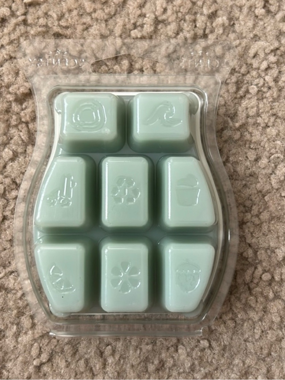 8 Scentsy Wax Bars - Picture 6 of 15
